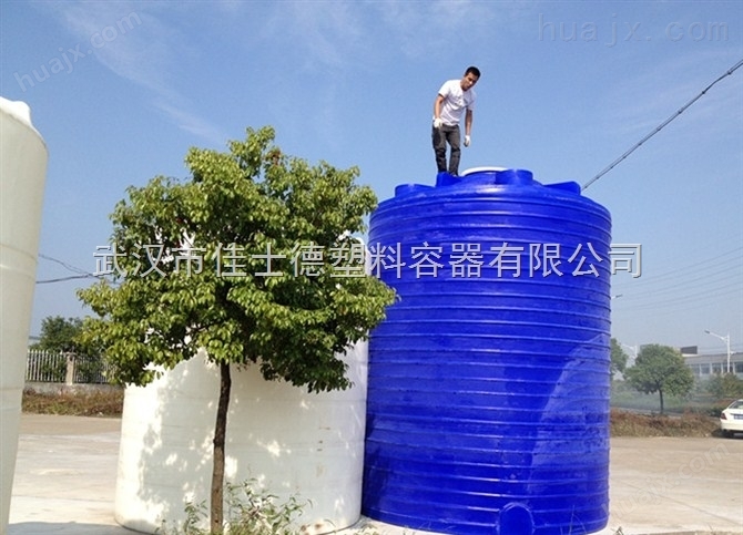 湖北武汉市养殖场蓄水罐