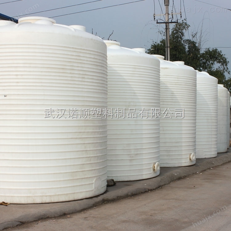 武汉25吨塑料水箱设计特点